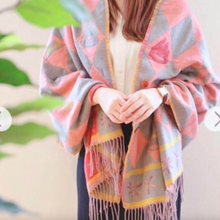 Load image into Gallery viewer, Howl's Moving Castle Buttoned Stole