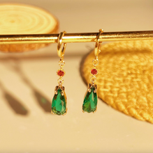 Load image into Gallery viewer, Howl's Emerald Earrings