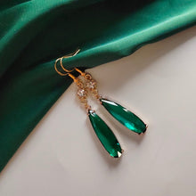Load image into Gallery viewer, Howl's Tourmaline Crystal Earrings