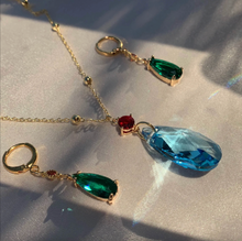 Load image into Gallery viewer, Howl&#39;s Crystal Necklaces
